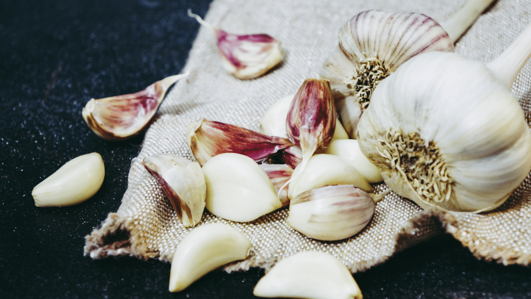 How Many Cloves Are in a Head of Garlic